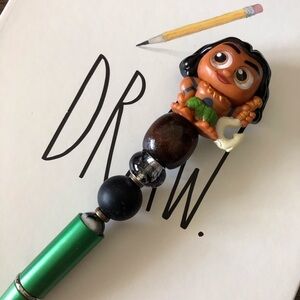 Disney Doorables: Moana: Maui handmade beaded pen